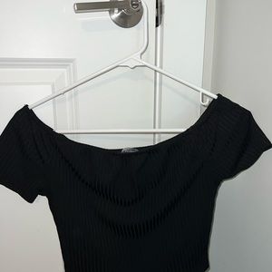 Missguided Womens size Small Black Off the Shoulder Crop-Top
